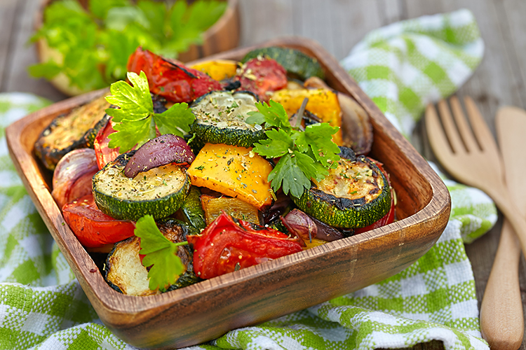 10 Easy On-The-Go Keto Snacks To Keep You in Ketosis